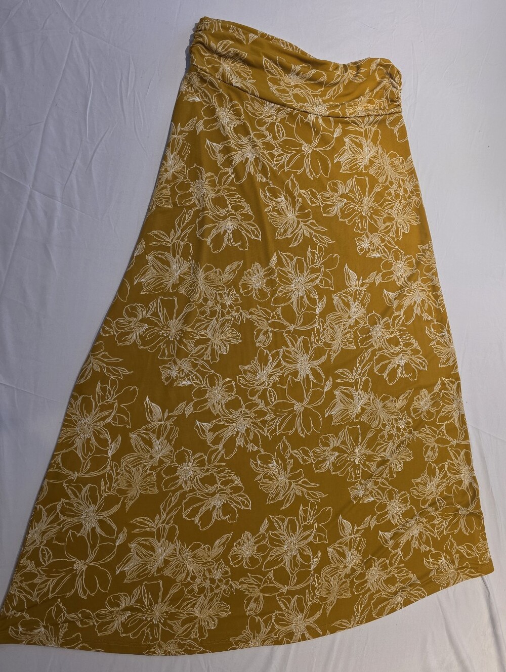 Gilli Mustard Yellow Floral Abstract Midi Skirt Size Petite Large (LP)